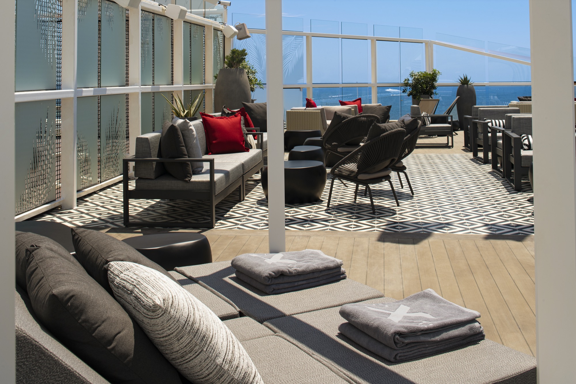Celebrity Cruises Solstice Revolution Equinox Retreat Sundeck 1.jpg